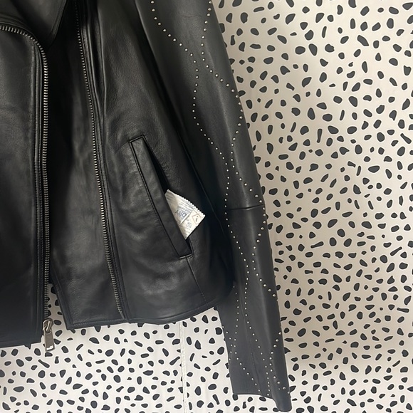 Wilson’s Leather Jacket(NWOT). - Picture 4 of 6